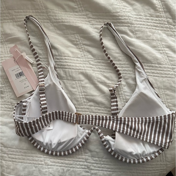 Avec Les Filles Striped Underwire Bikini Top in Pate Stripe - Picture 4 of 4